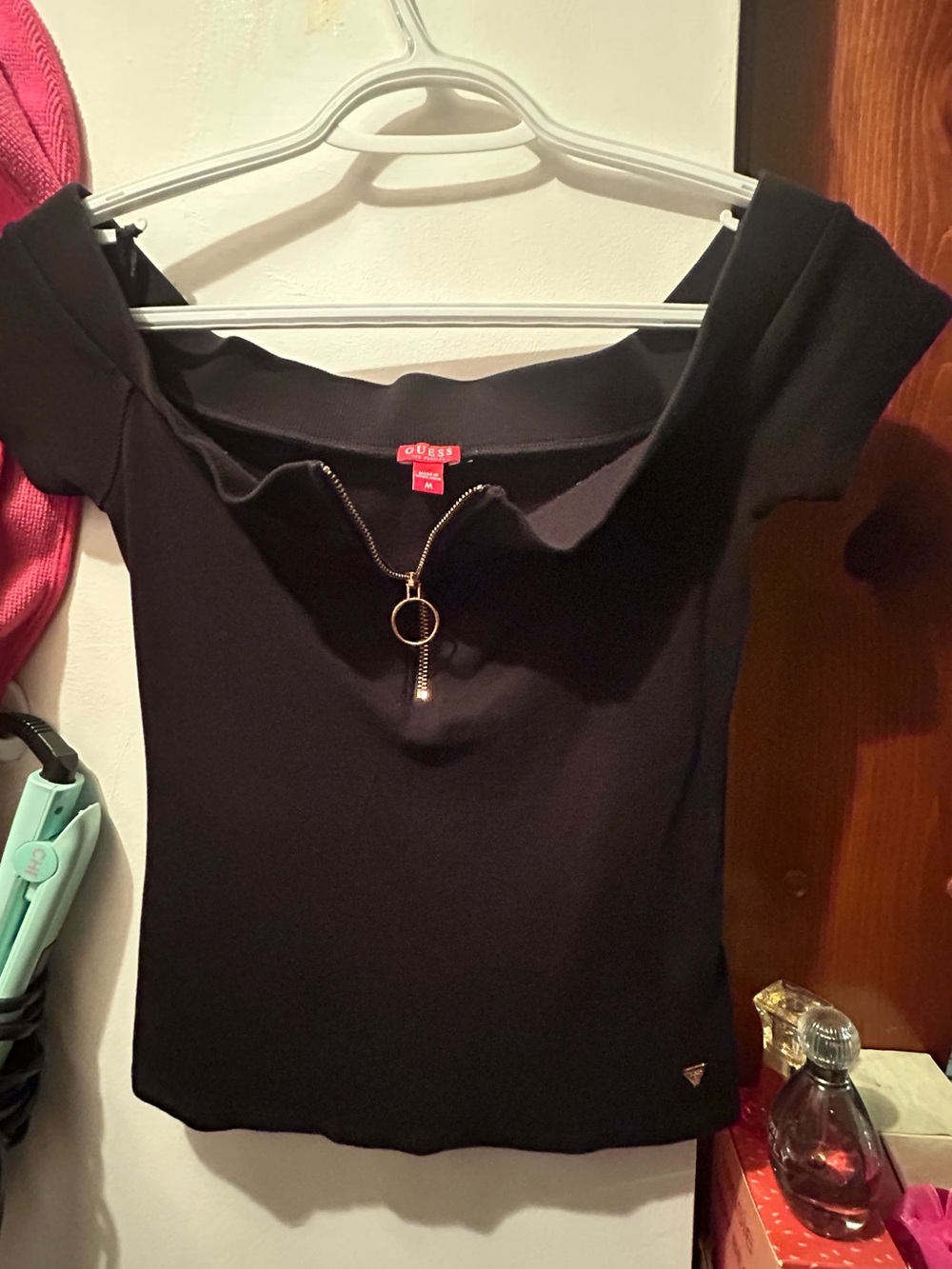 GUESS Black Off-Shoulder Crop Top with Gold Ring Zipper